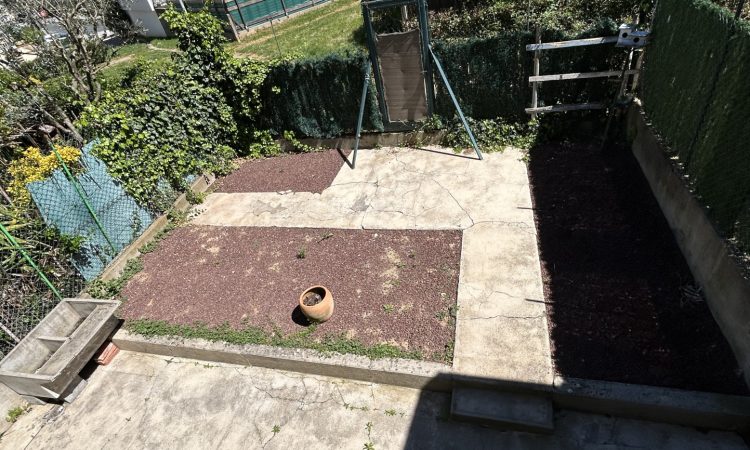 a-la-vente-sur-castres-maison-3-chambres-avec-garage-et-sortie-06a2b77d97a3ce.jpg