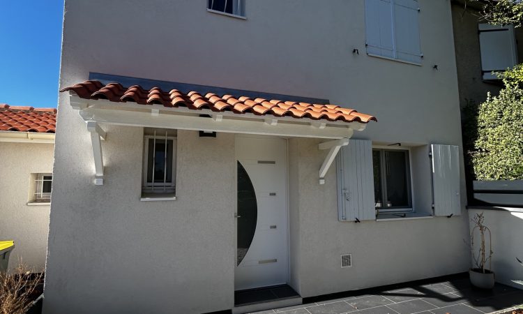 a-louer-villa-3-chambres-garage-jardin-06ae56c03dc335.jpg