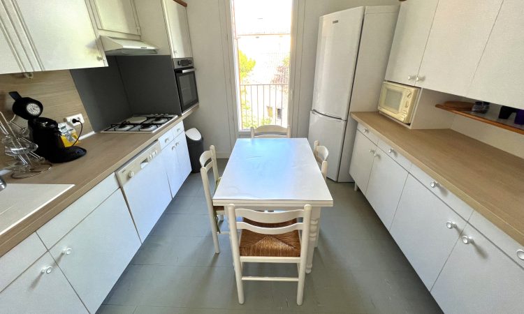 castres-appt-t3-bis-dans-residence-avec-ascenseur-et-place-de-parking-06a6c11b43b355.jpg