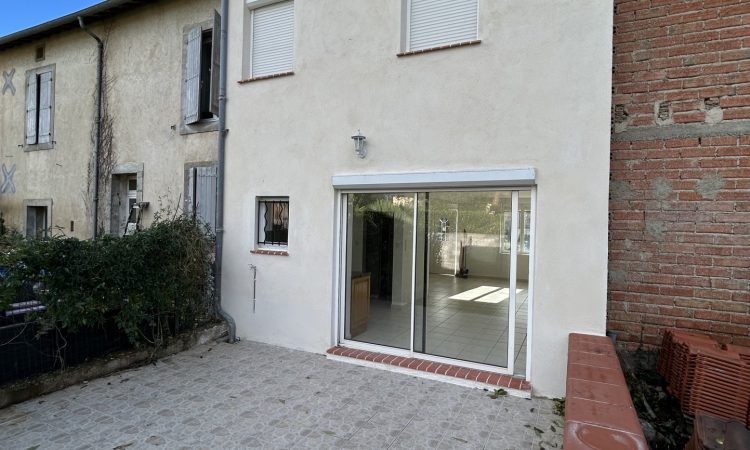 maison-2-chambres-jardin-06a6d621e012ca.jpg