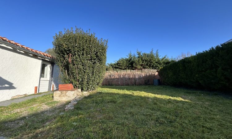 semalens-plain-pied-3-chambres-garage-et-jardin-06a6c116e8b60c.jpg