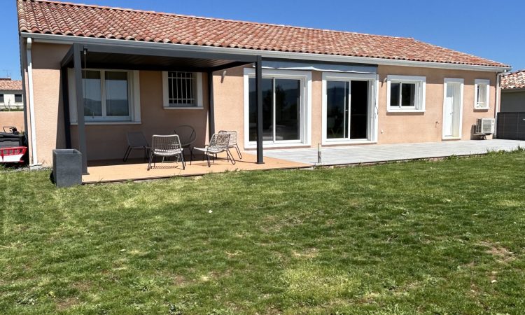 villa-plain-pied-4-chambres-jardin-garage-06a6c11149ac22.jpg